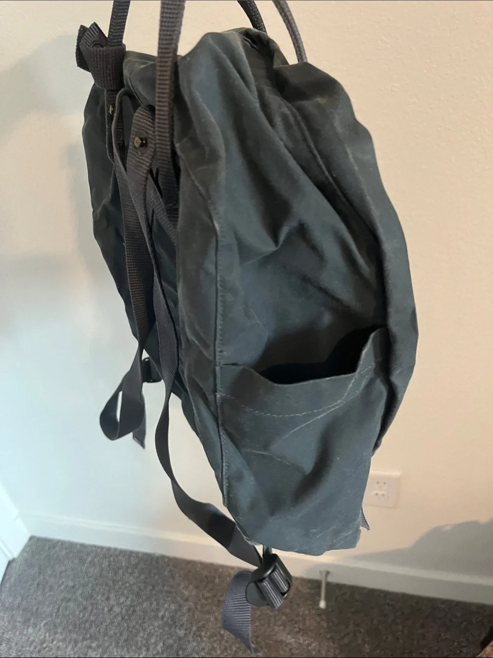 Fjallraven Kånken Backpack in Navy with Red Logo